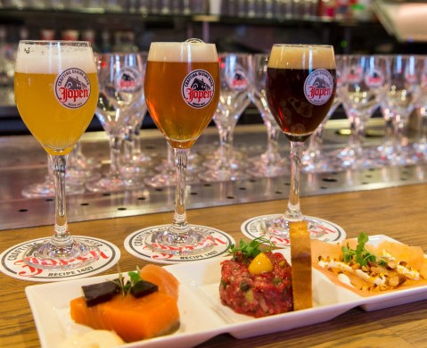 Steakhouse buenos high beer