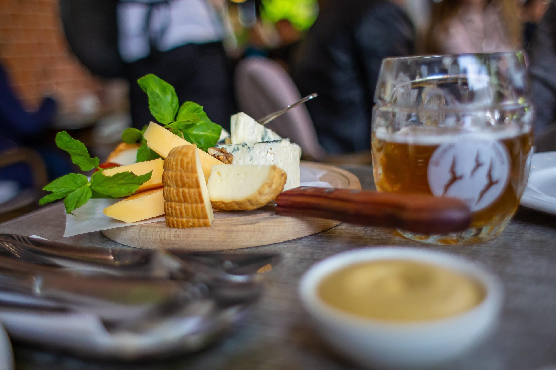 dessert kaasplankje met bier