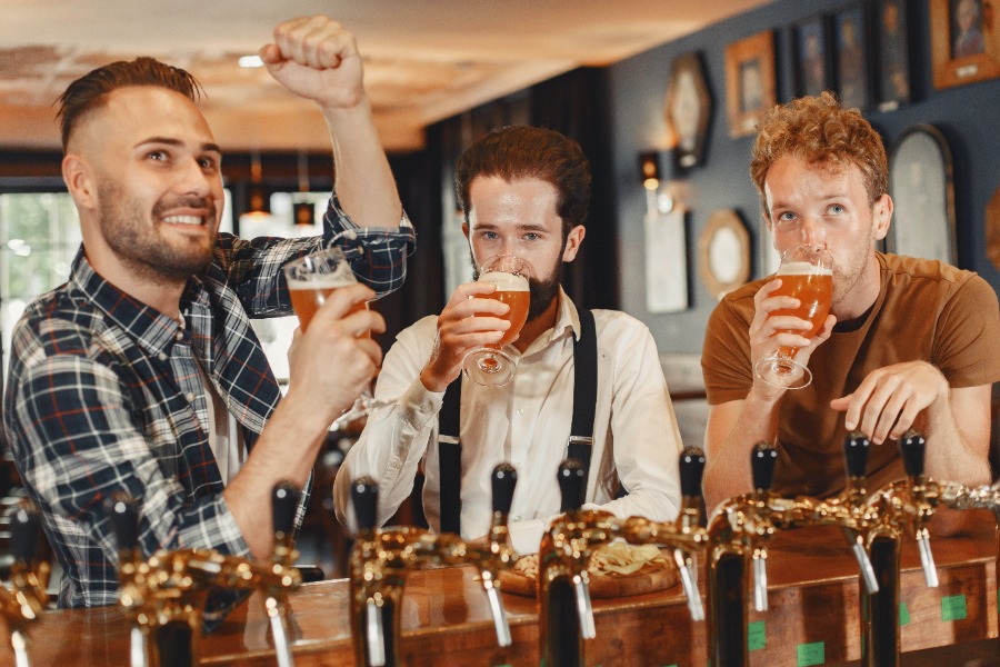 Op stap met de mannen bier