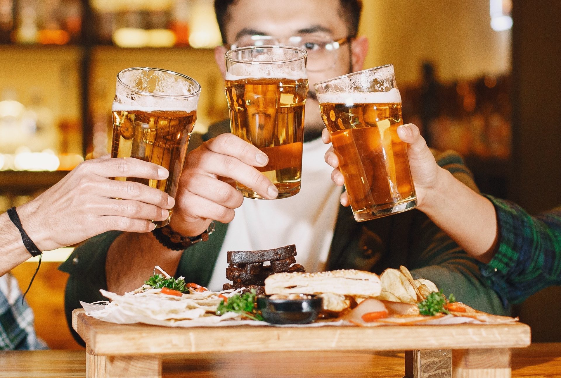 Frisse salades met bier